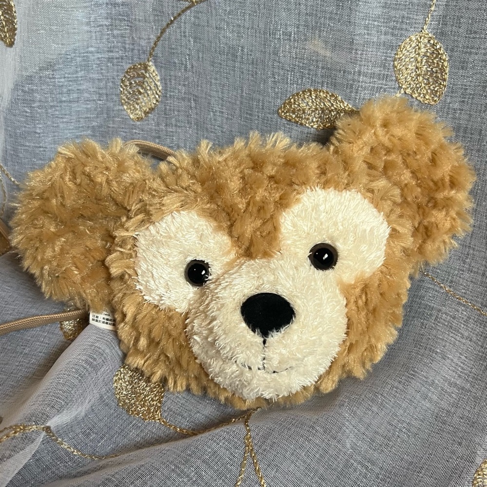 Disney Duffy Bear Pass Holder Crossbody Purse